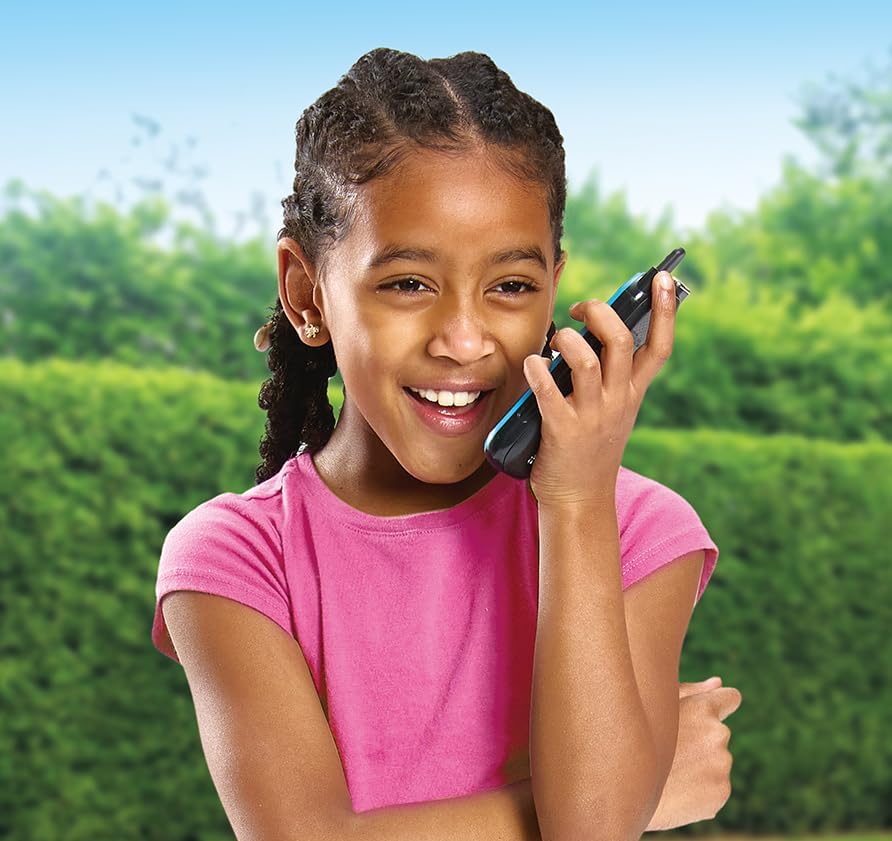 KidiTalkie Explorer. Interactive Walkie-Talkie with Games and Voice Effects