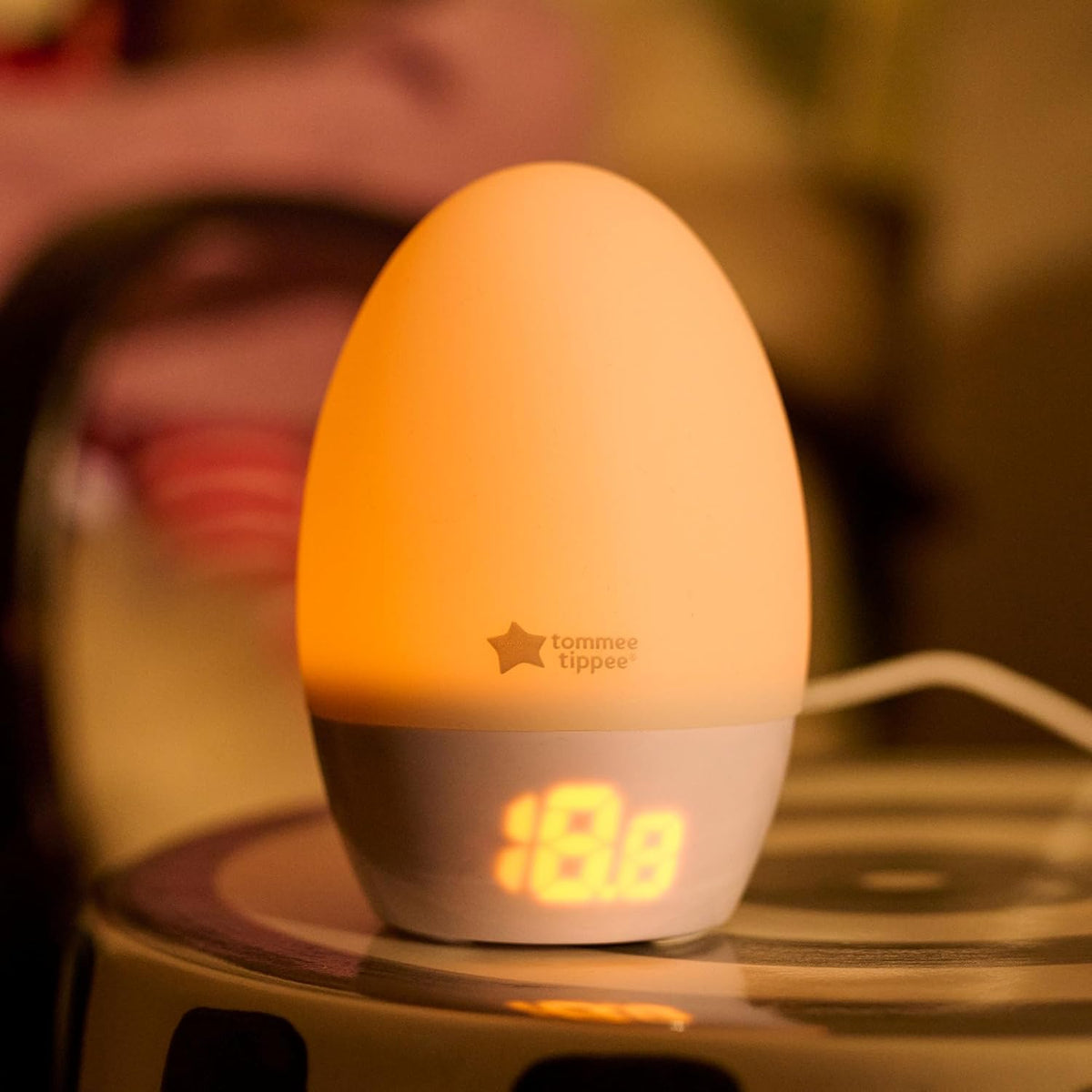 Gro egg2 Digital Colour-Changing Nursery Thermometer and Nightlight