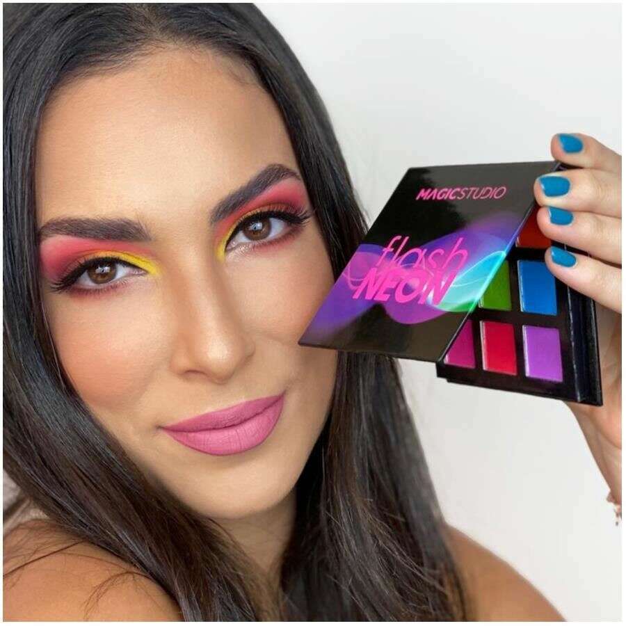 Neon Color Formula Eyeshadow kids cosmetics Neon Color Formula Eyeshadow Neon Color Formula Eyeshadow Martinelia